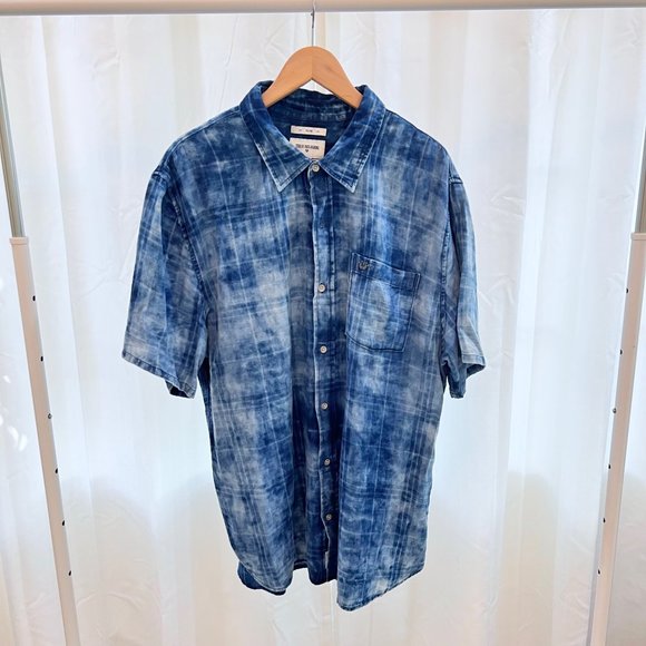 True Religion Tie Dye Blue Plaid Short Sleeve Button Up Shirt - Picture 1 of 4